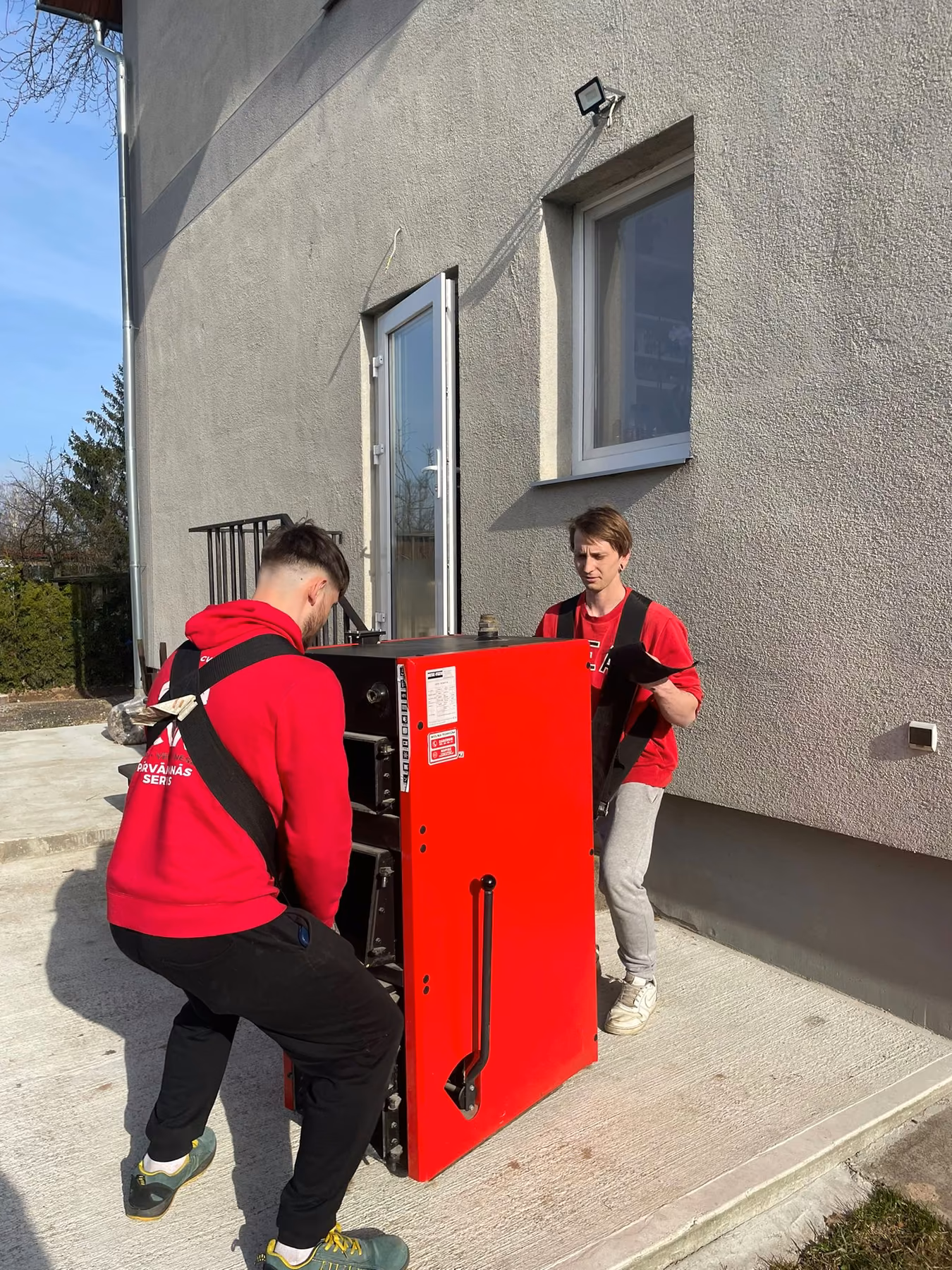 Moving a safe